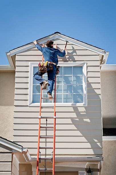 How To Choose The Right Materials for Your Siding Installation in 'Stanley, VA